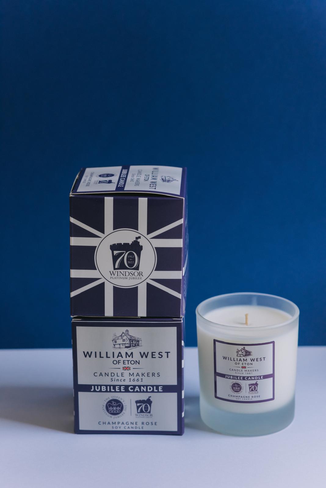Best Scented Candles for Large Rooms: How to Choose Candles with Strong Scent Throw for Open Spaces